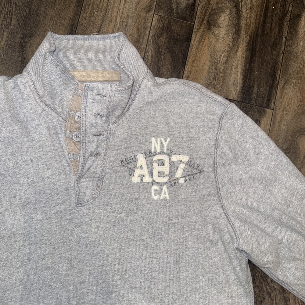 Aeropostale Men's 1/4 Button Y2K Style 100% Cotton Grey High Neck Pullover SZ LG - Picture 4 of 9